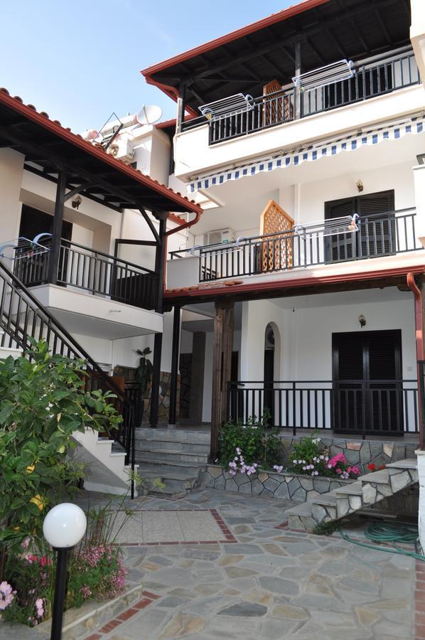 Giannis Maria Apartments Psakoudia Exterior photo